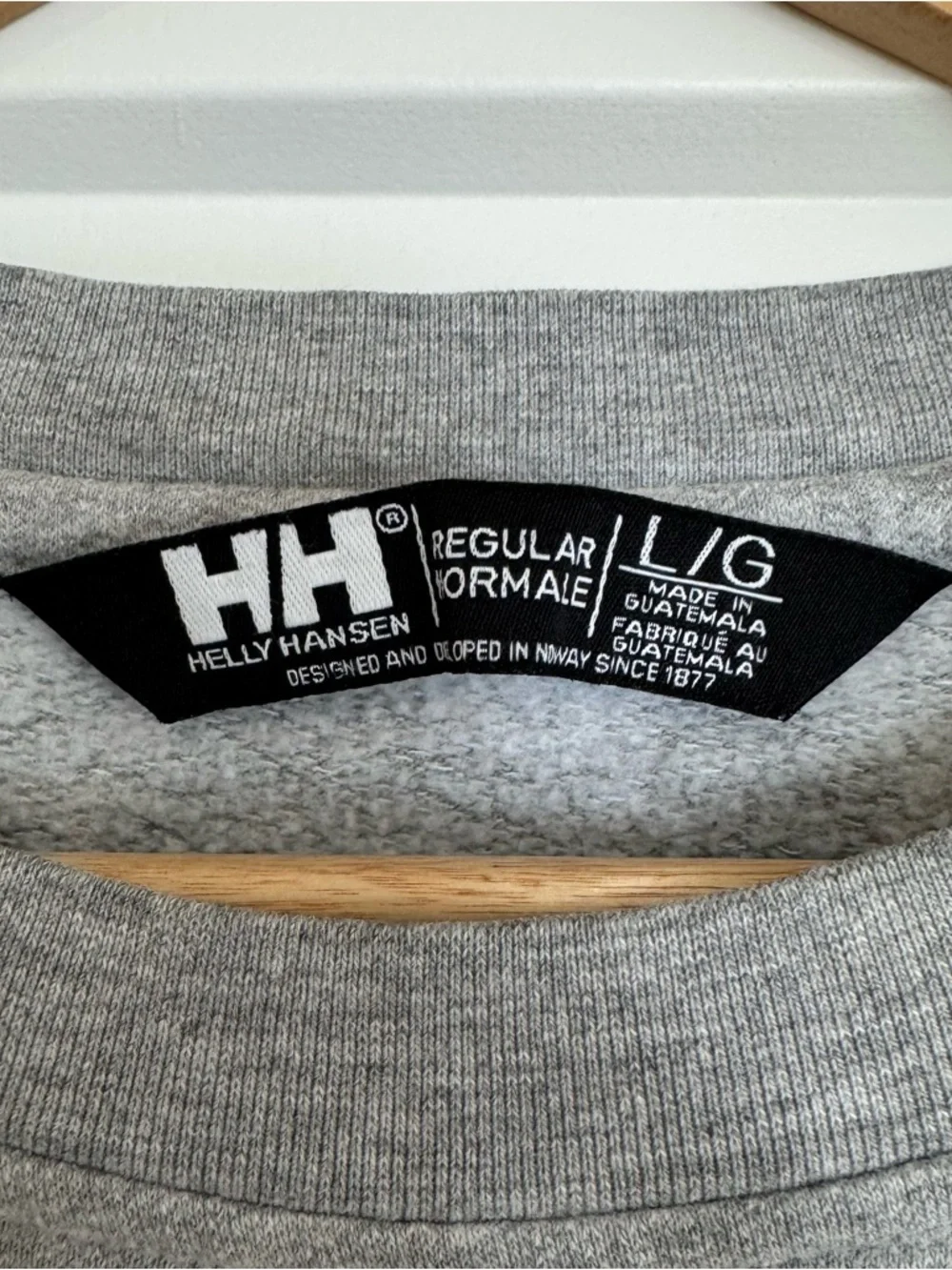 Helly Hansen Women’s Grey Crewneck Sweatshirt – Size Large - Picture 2 of 9